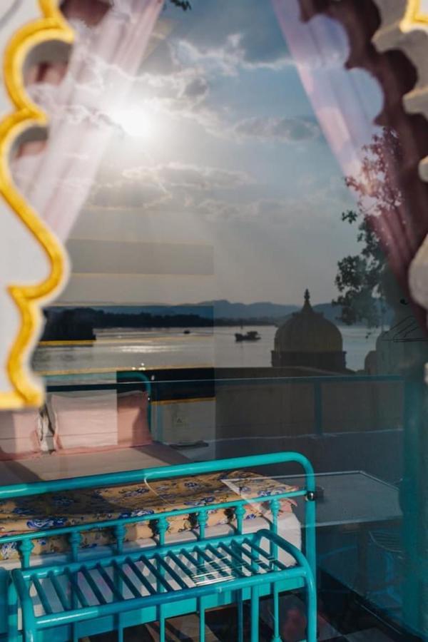 Gypsy Child Lake Hostel Udaipur Dış mekan fotoğraf