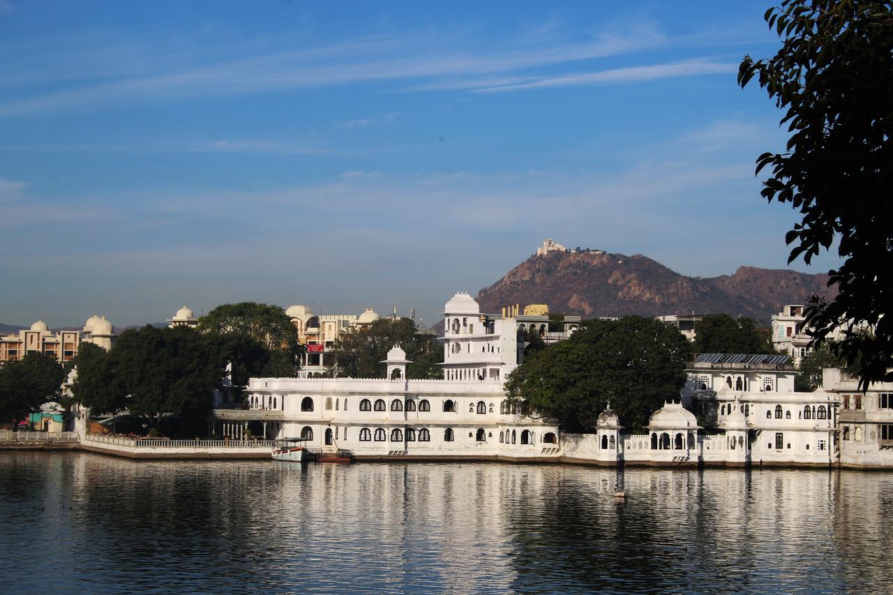 Gypsy Child Lake Hostel Udaipur Dış mekan fotoğraf