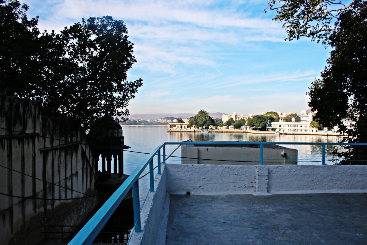 Gypsy Child Lake Hostel Udaipur Dış mekan fotoğraf