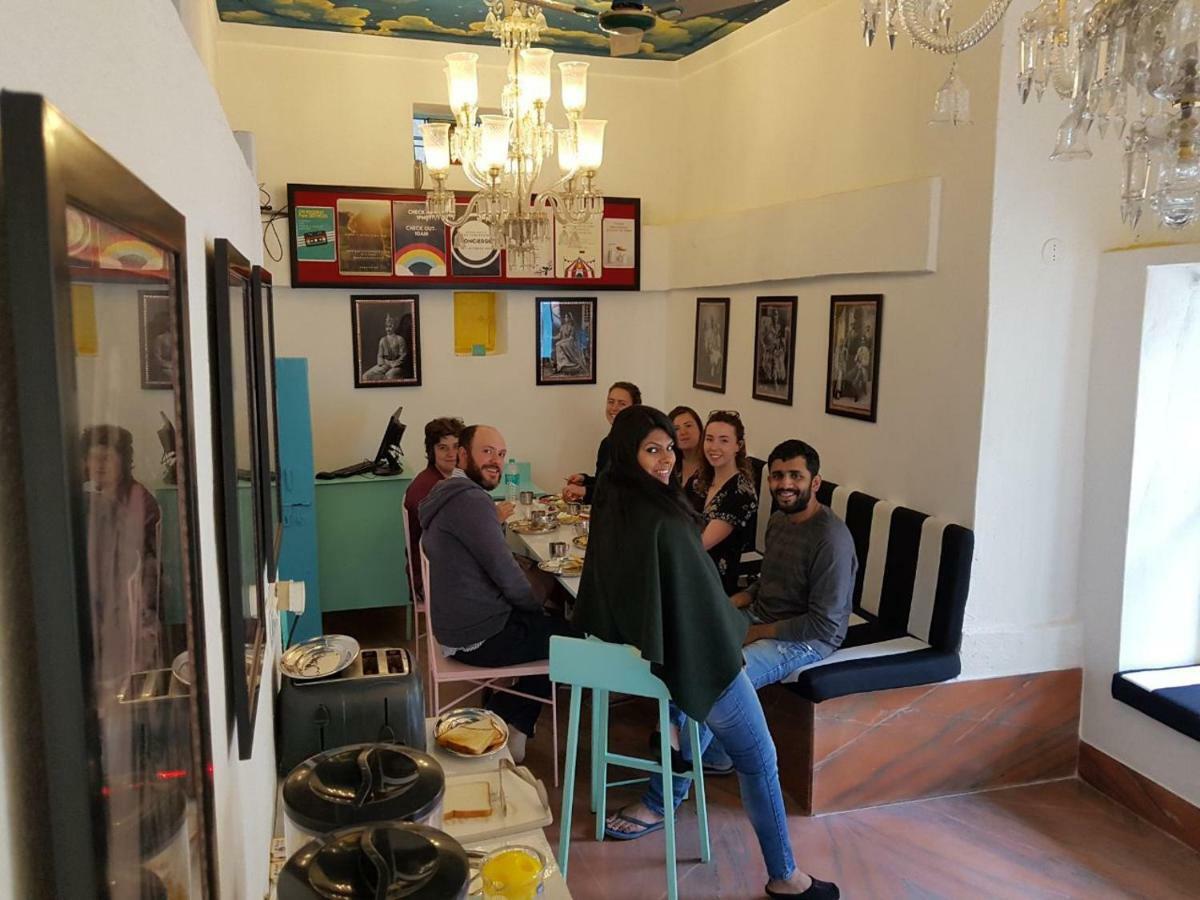 Gypsy Child Lake Hostel Udaipur Dış mekan fotoğraf